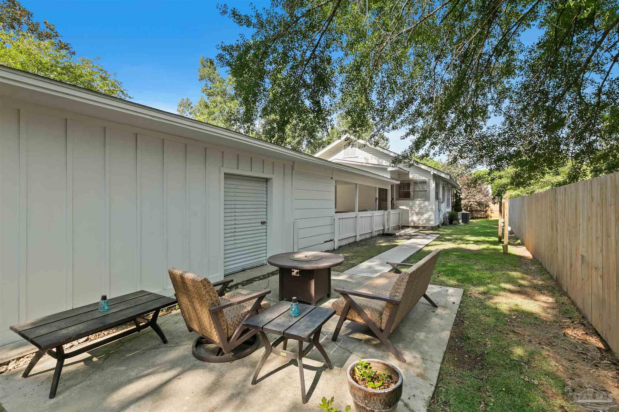 903 S Pensacola Ave