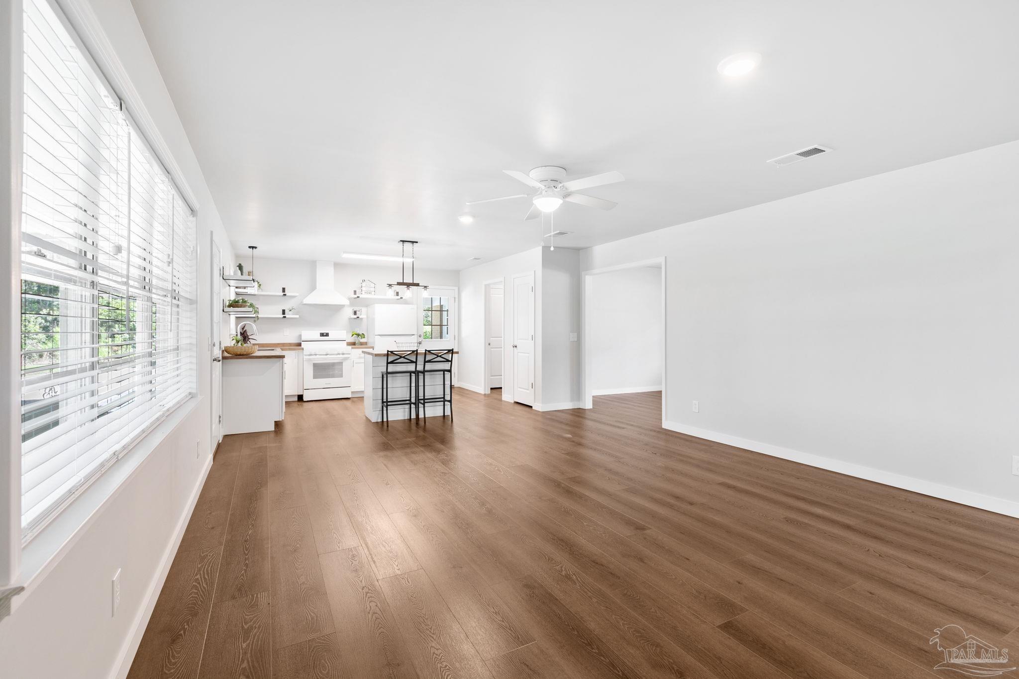 207 14th Ave