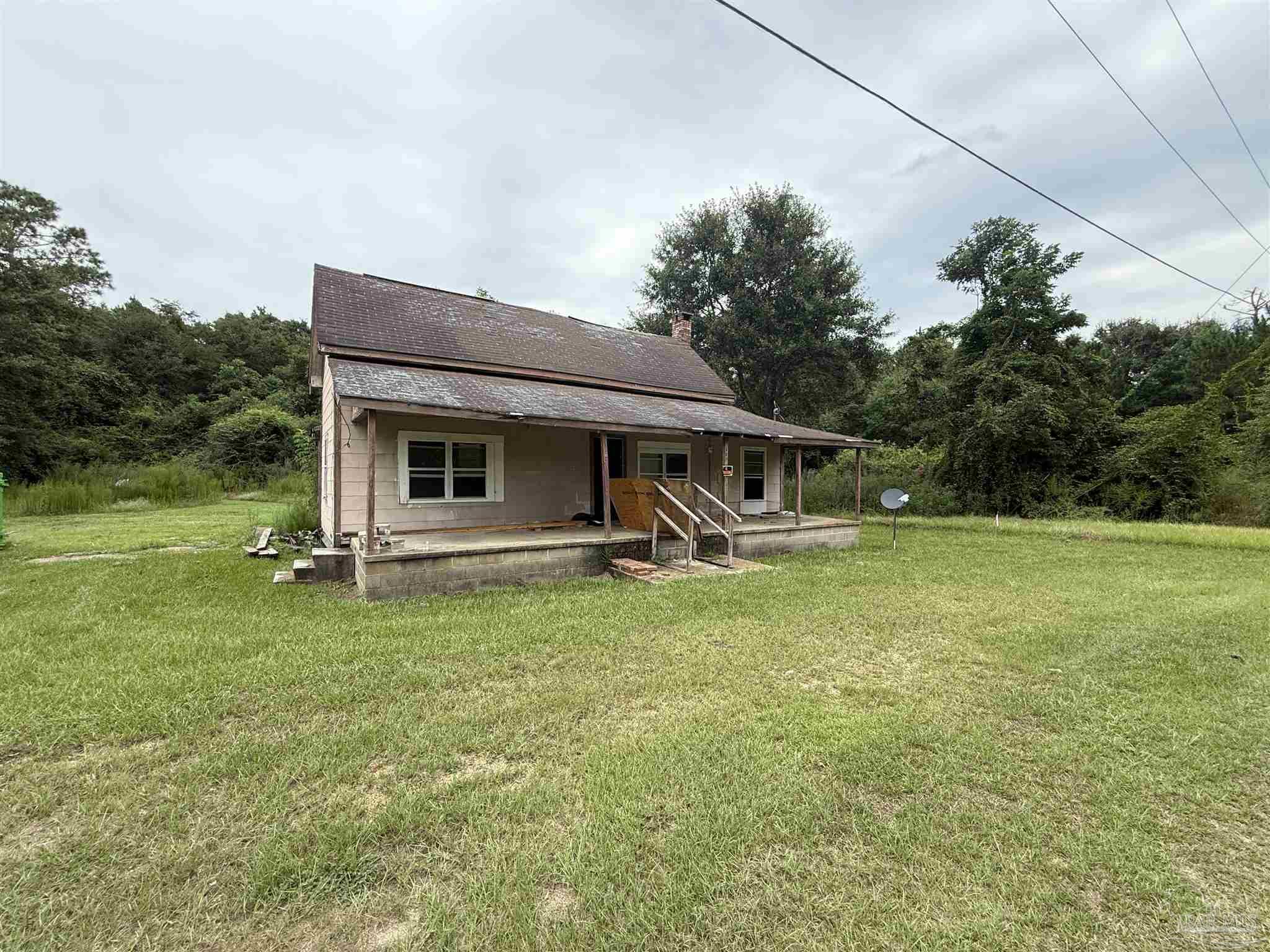 221 Perdido St