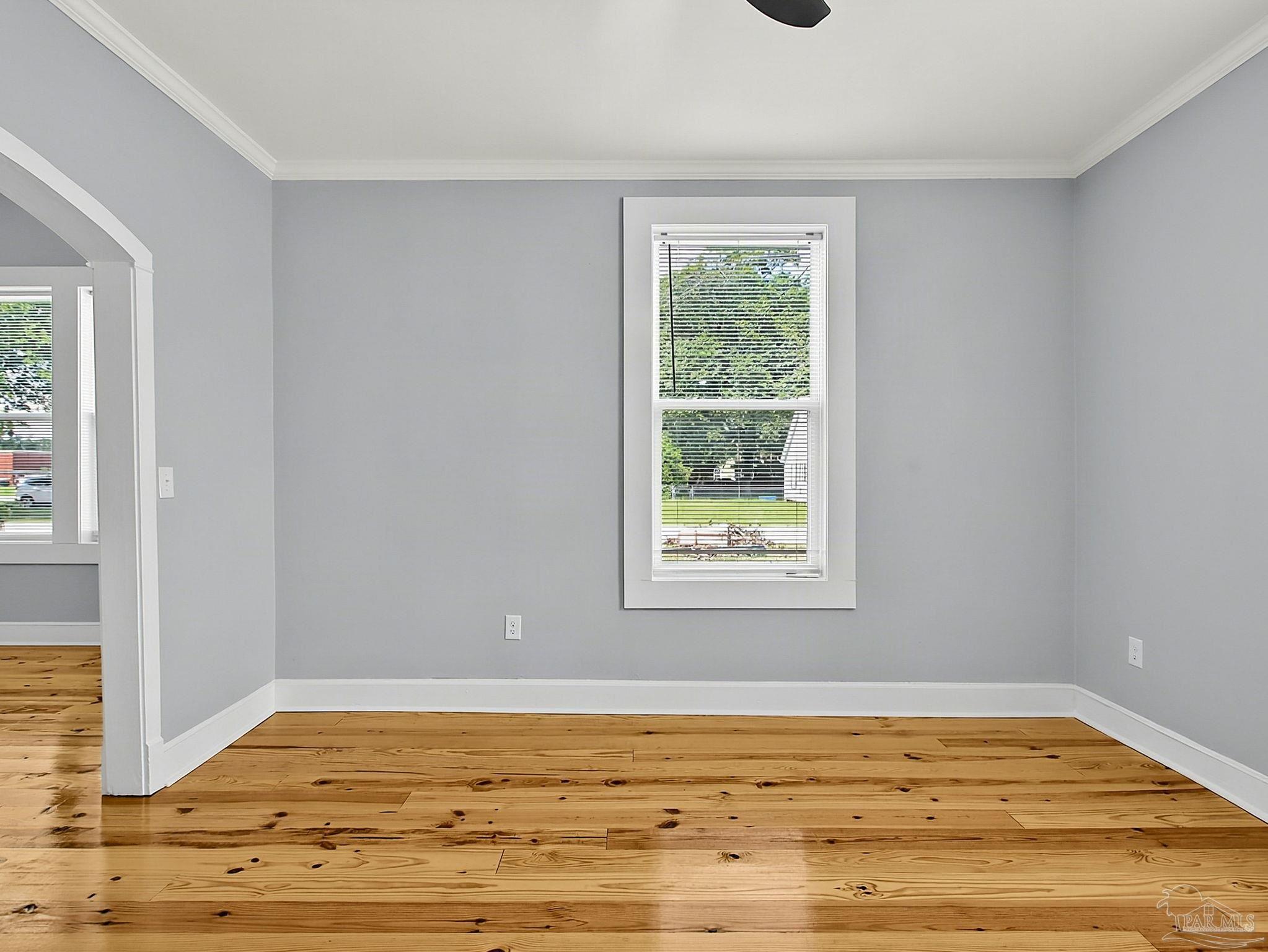 103 Forest Ave