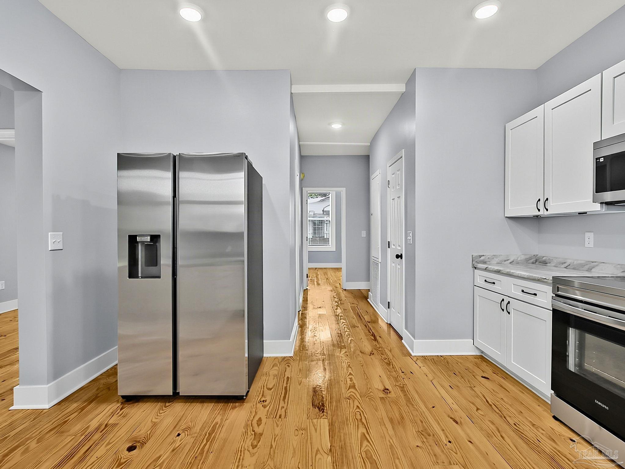 103 Forest Ave