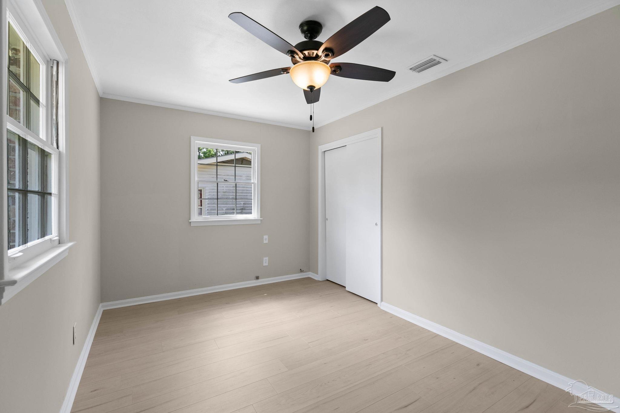 216 6th Ave