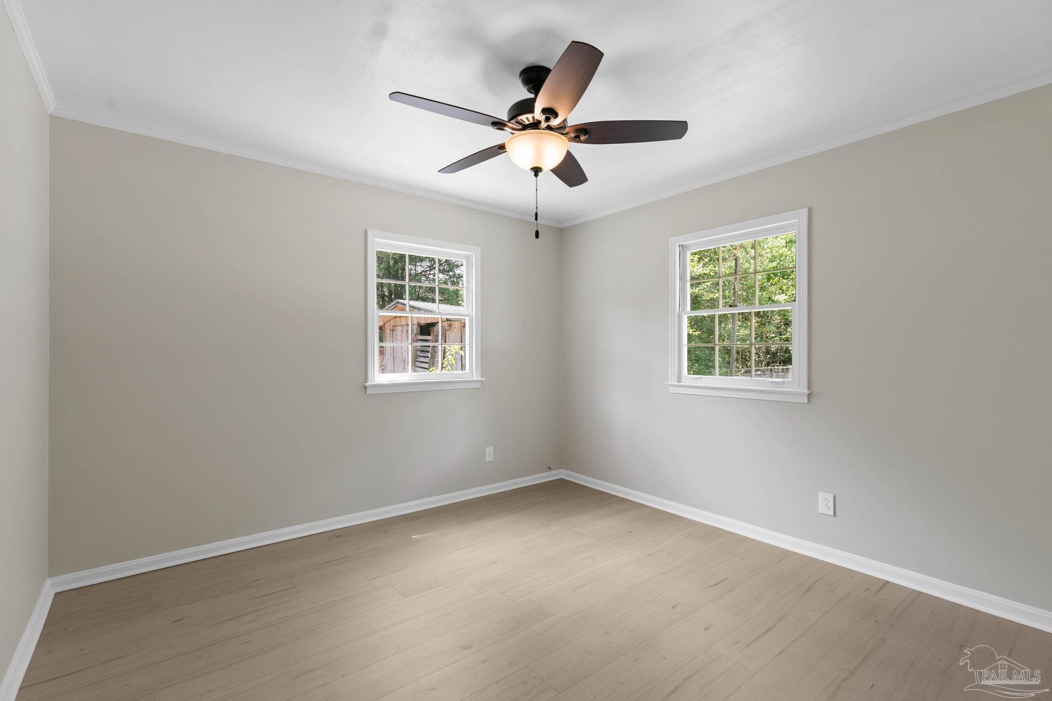216 6th Ave