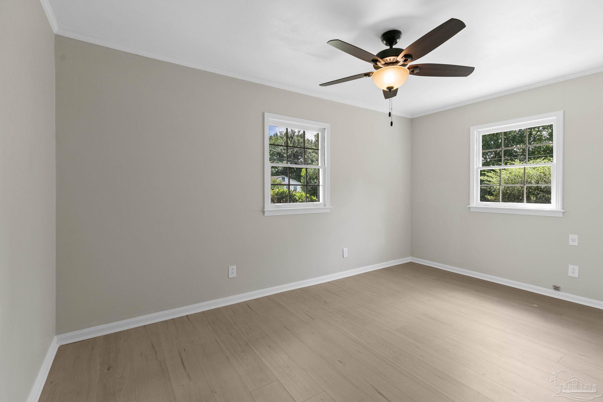 216 6th Ave