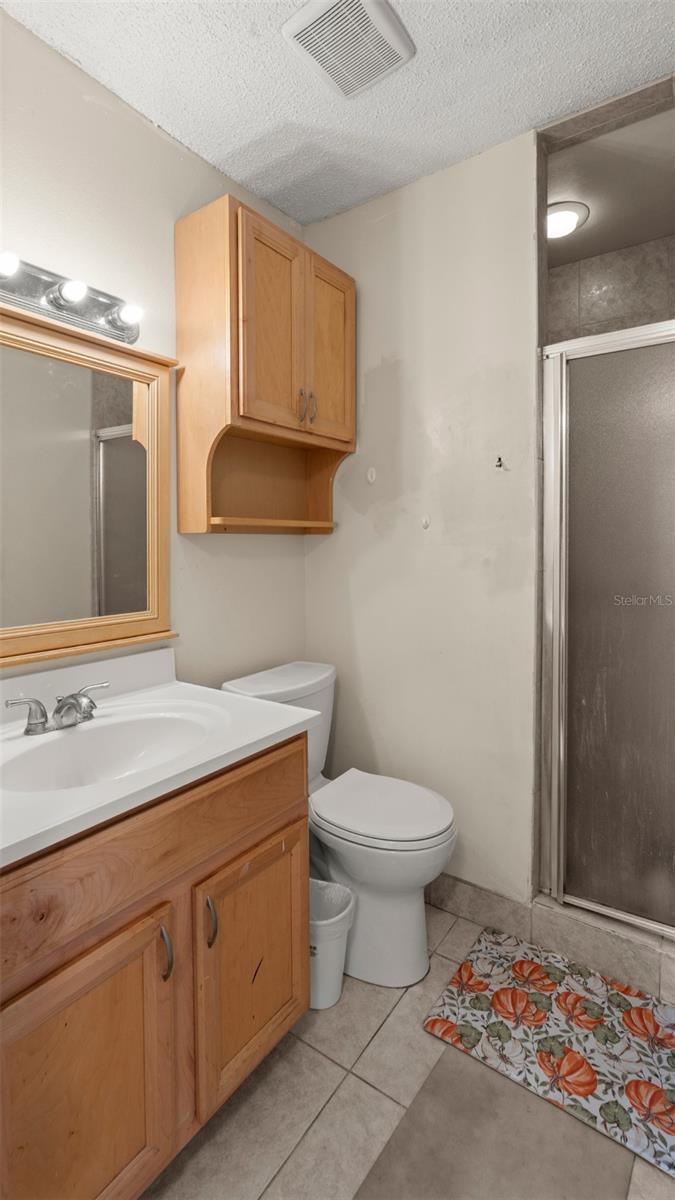 6519 W NEWBERRY RD #912