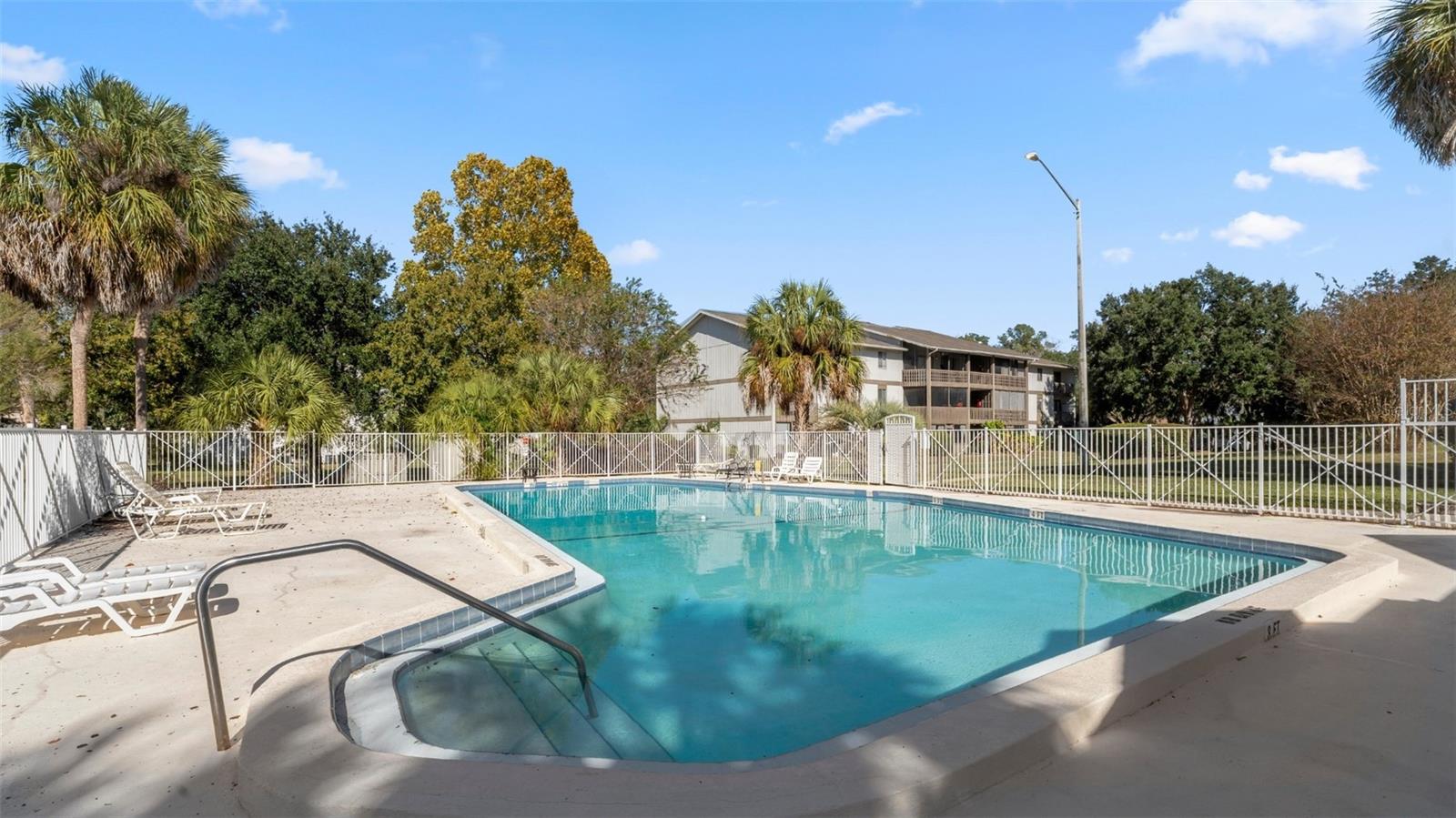 6519 W NEWBERRY RD #912