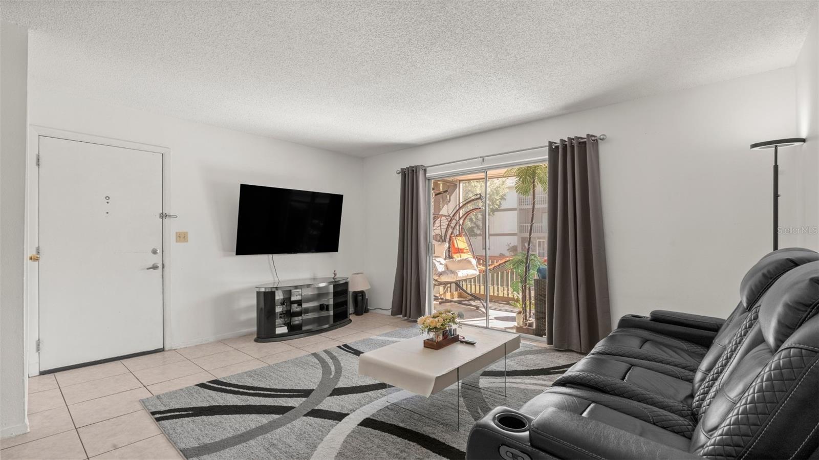 6519 W NEWBERRY RD #912