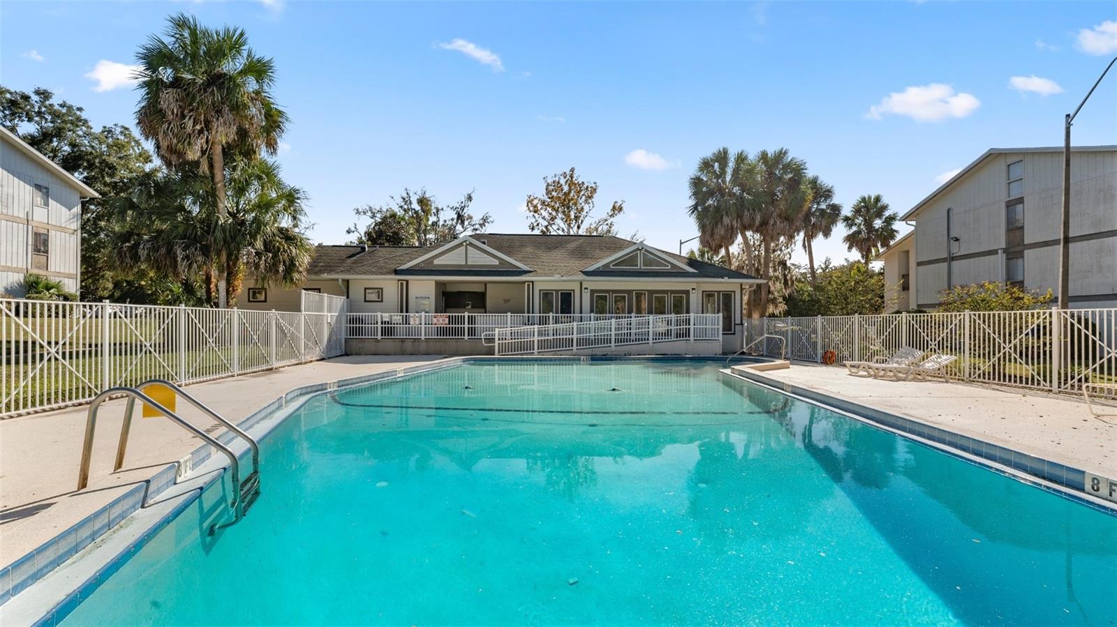 6519 W NEWBERRY RD #912