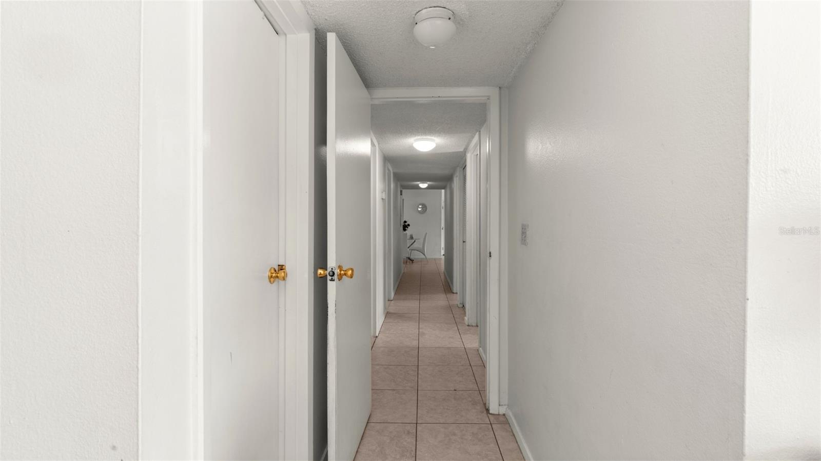 6519 W NEWBERRY RD #912