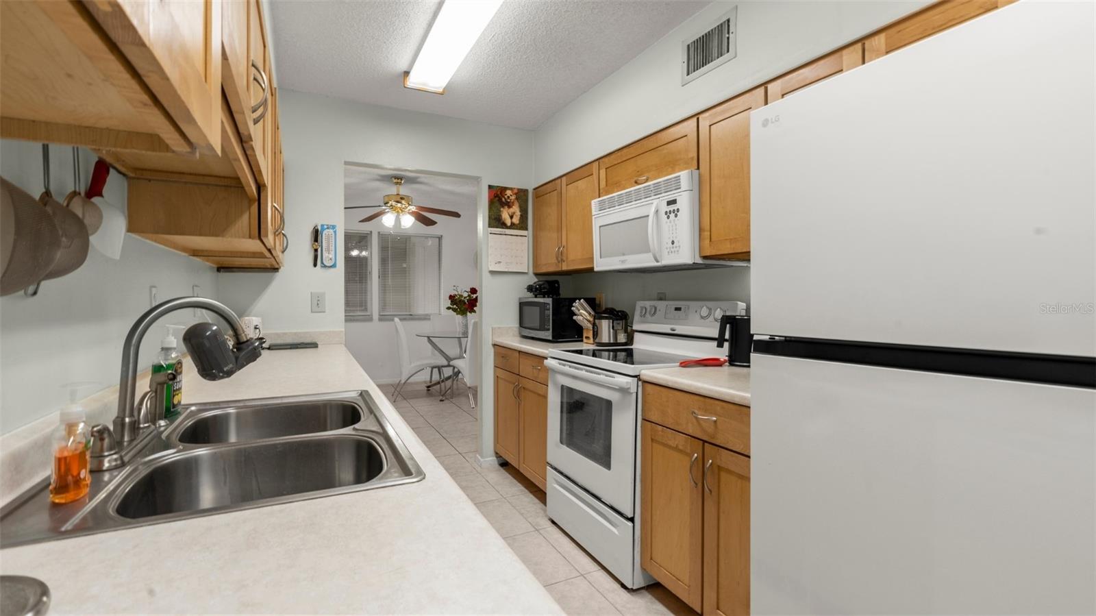 6519 W NEWBERRY RD #912