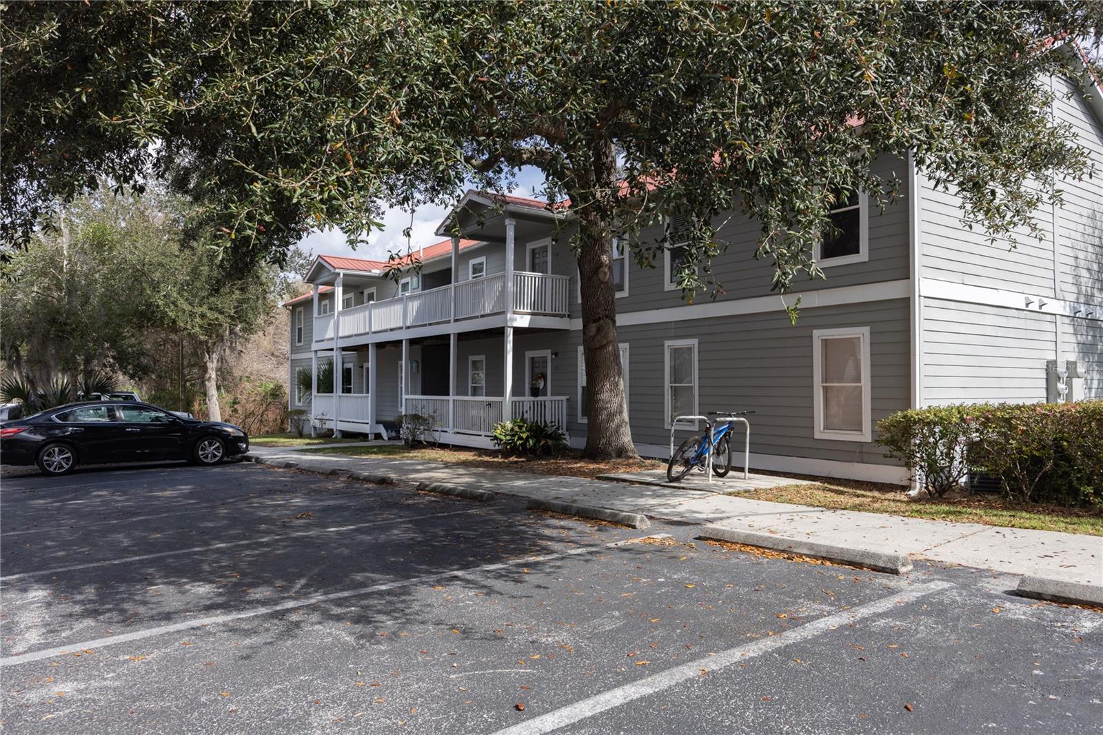 2905 SW ARCHER RD #T4028