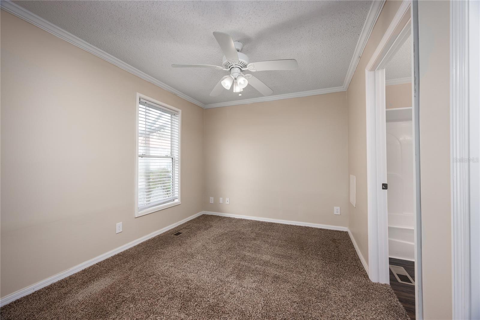 2905 SW ARCHER RD #T4028