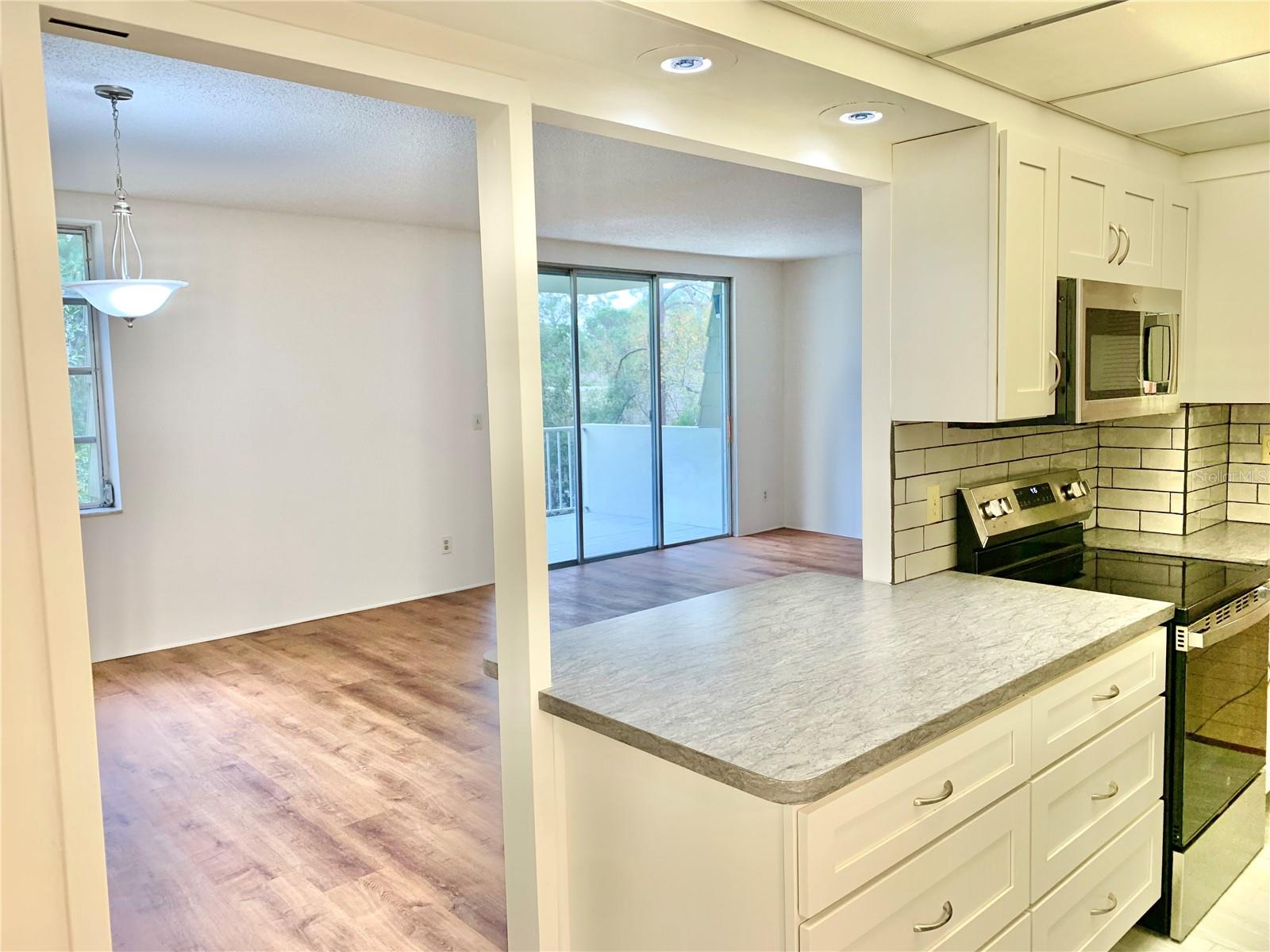 1719 NW 23RD AVE #PH-A