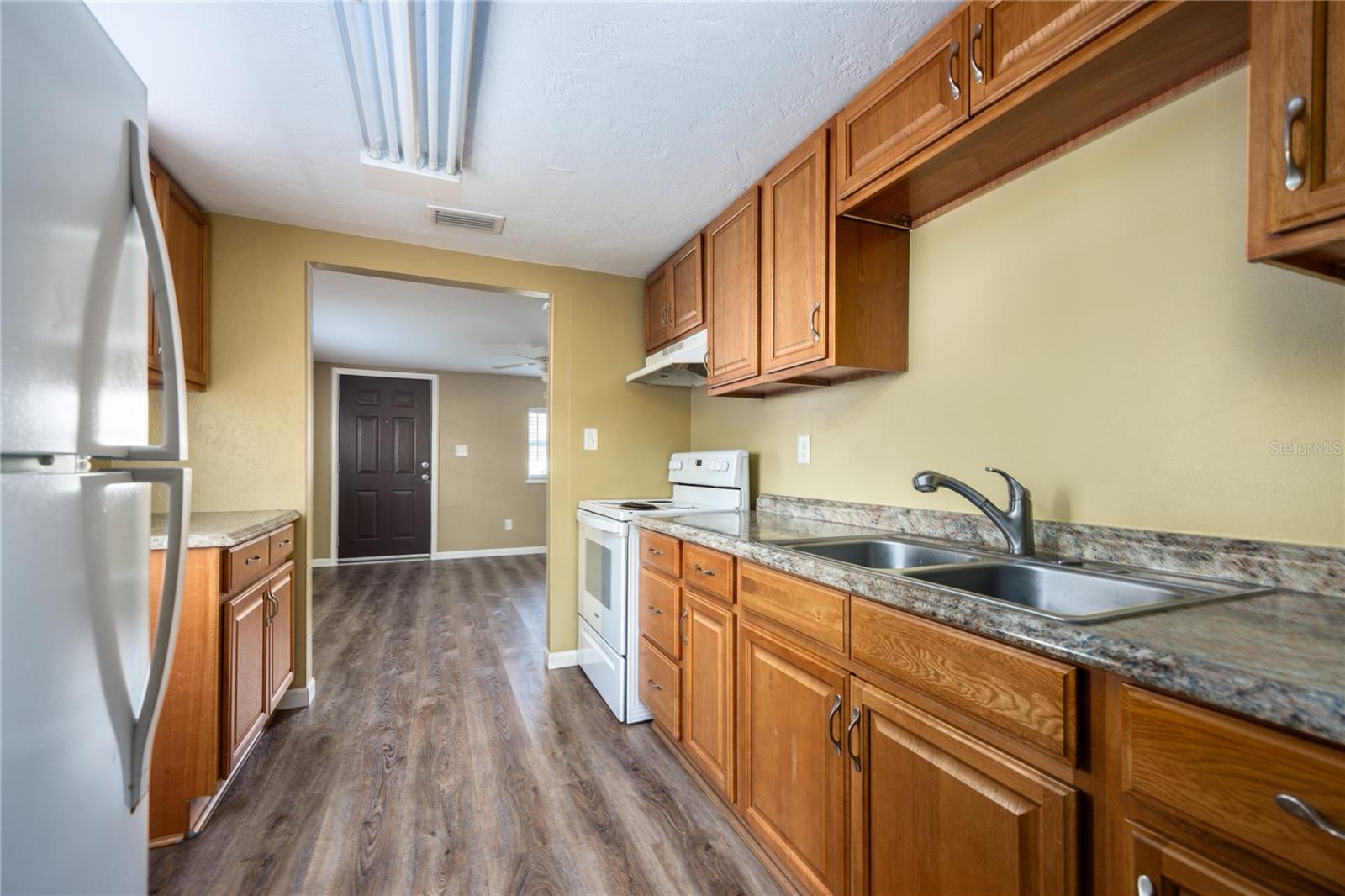 2220 SE 46TH TER