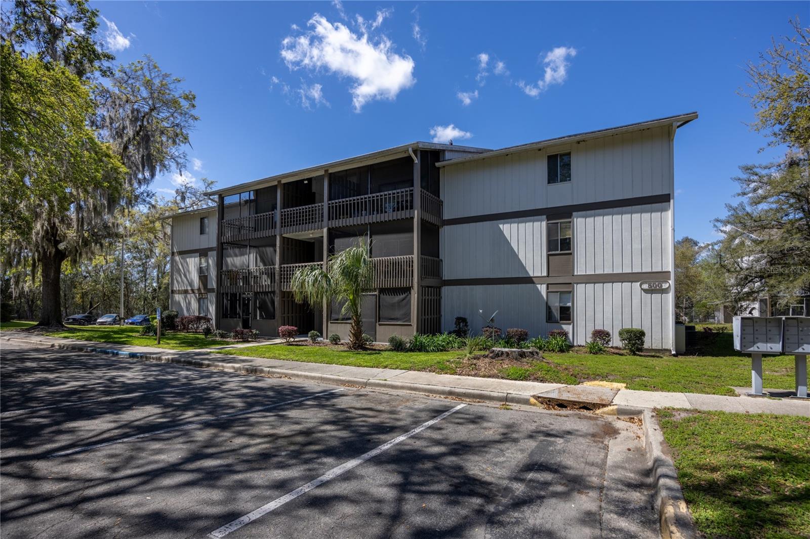 6519 W NEWBERRY RD #503