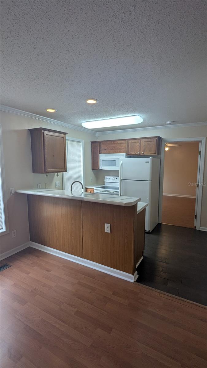 2905 SW ARCHER RD #T5028