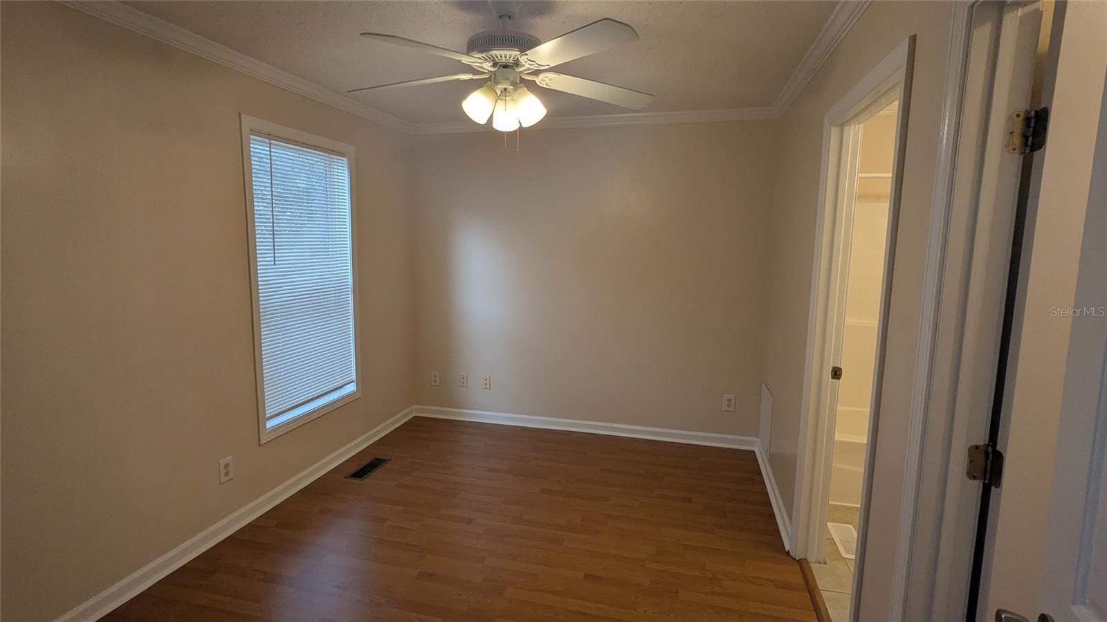 2905 SW ARCHER RD #T5028