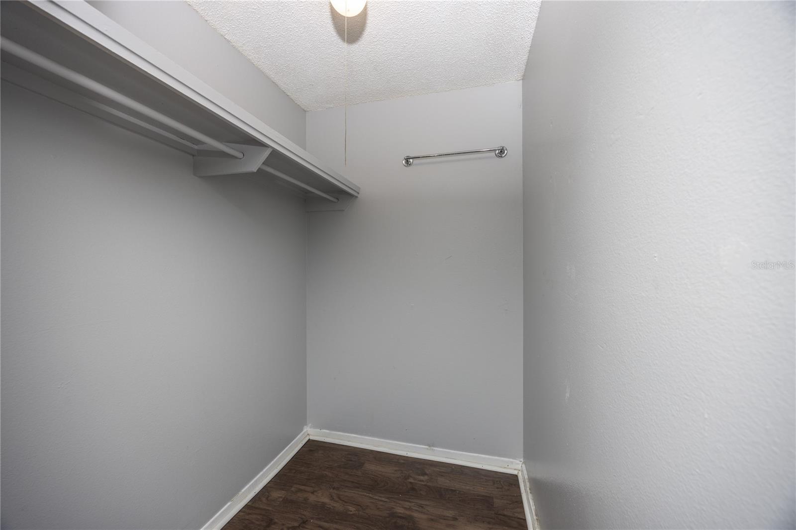 6519 W NEWBERRY RD #207