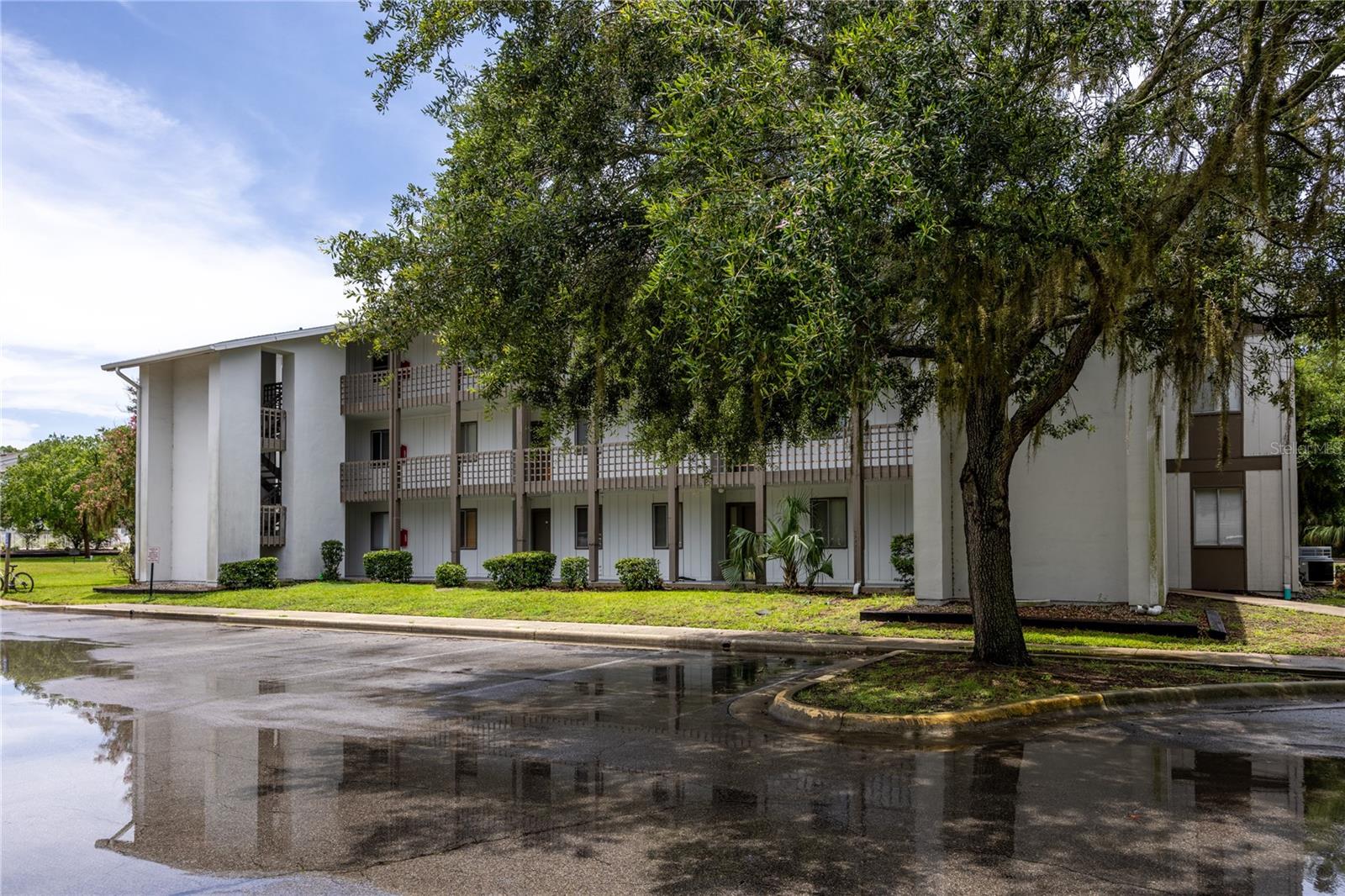 6519 W NEWBERRY RD #207