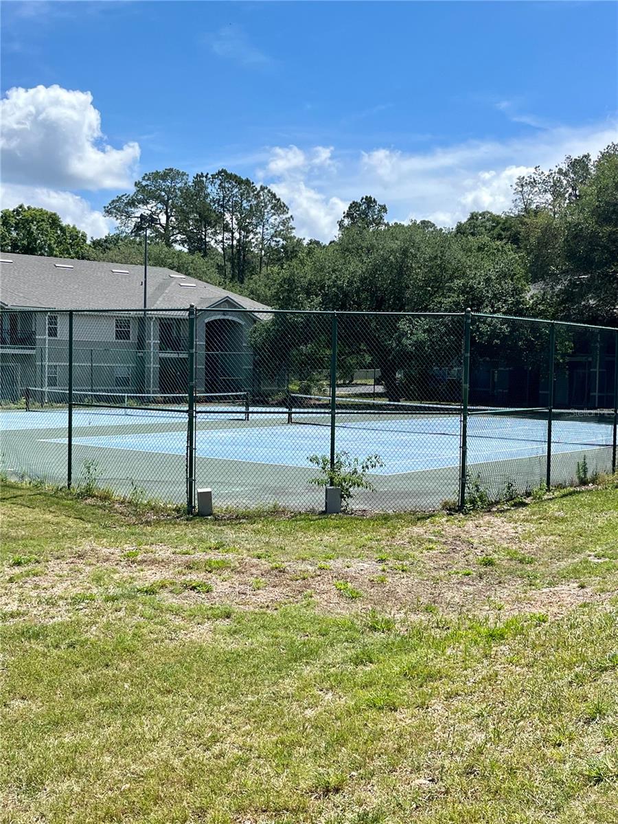 3705 SW 27TH ST #1112