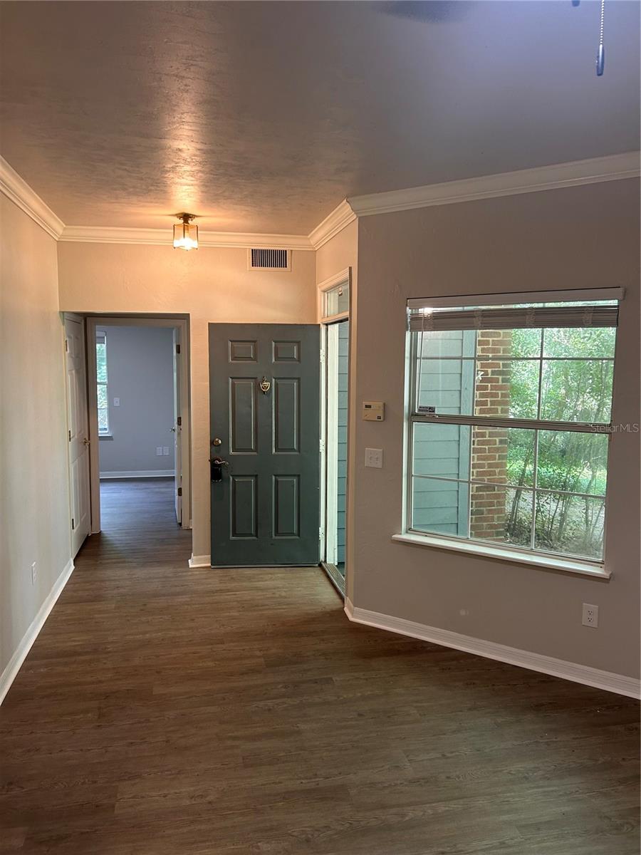 501 NW 50TH BLVD