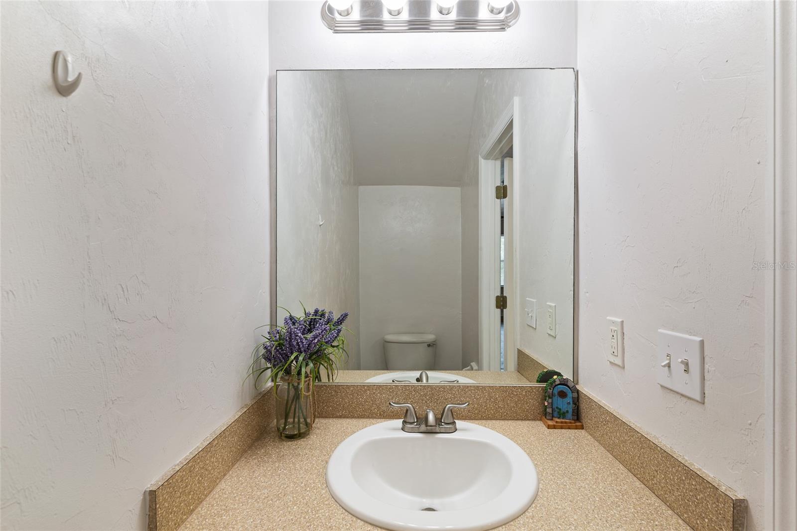 6519 W NEWBERRY RD #A10