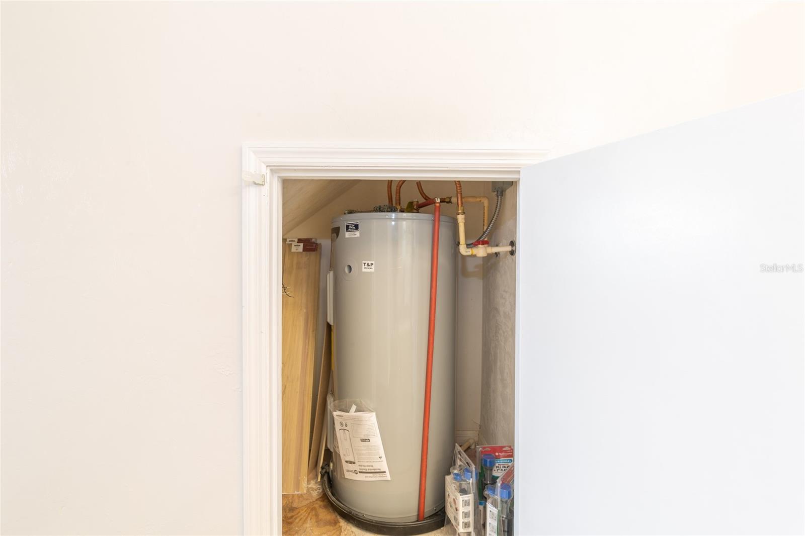 6519 W NEWBERRY RD #A10