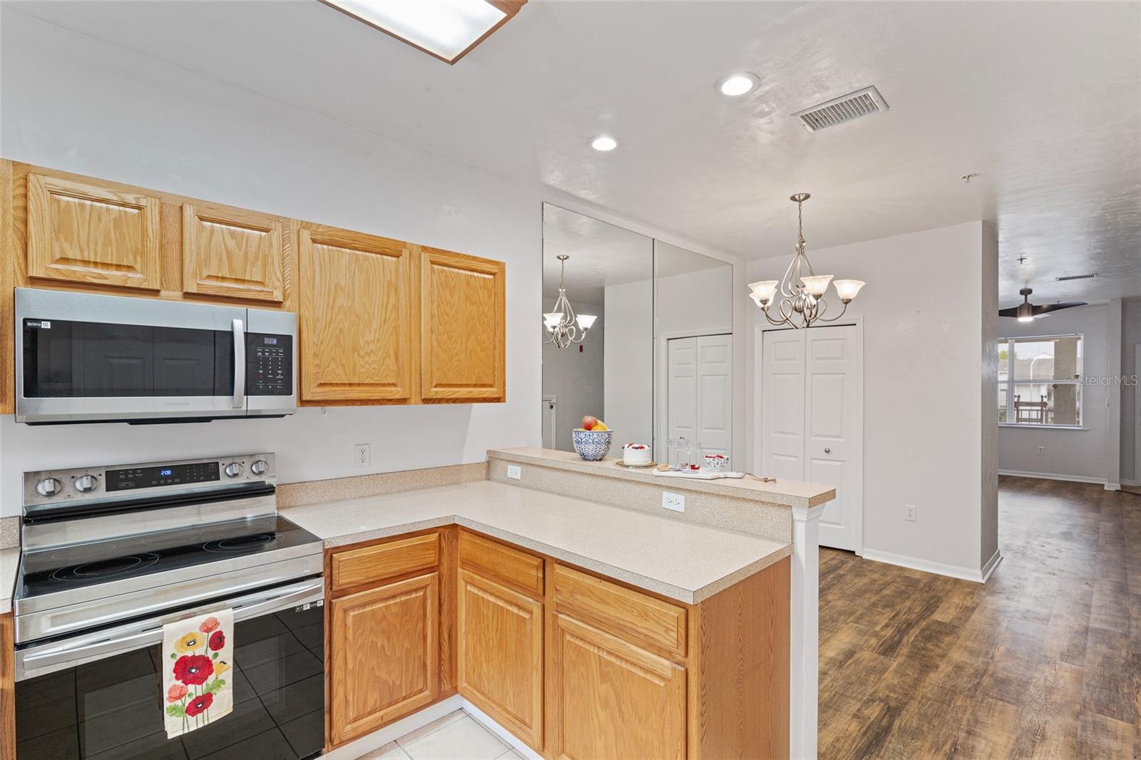 6519 W NEWBERRY RD #A10