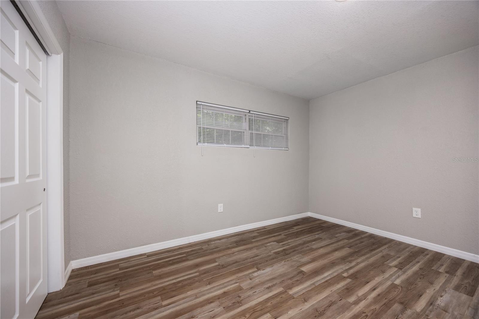 640 NW 36TH TER