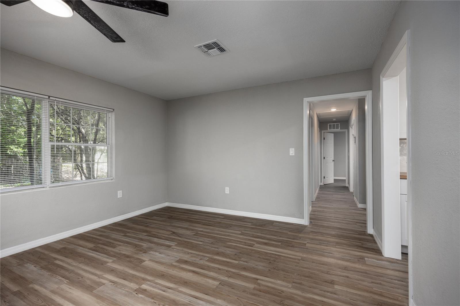 640 NW 36TH TER