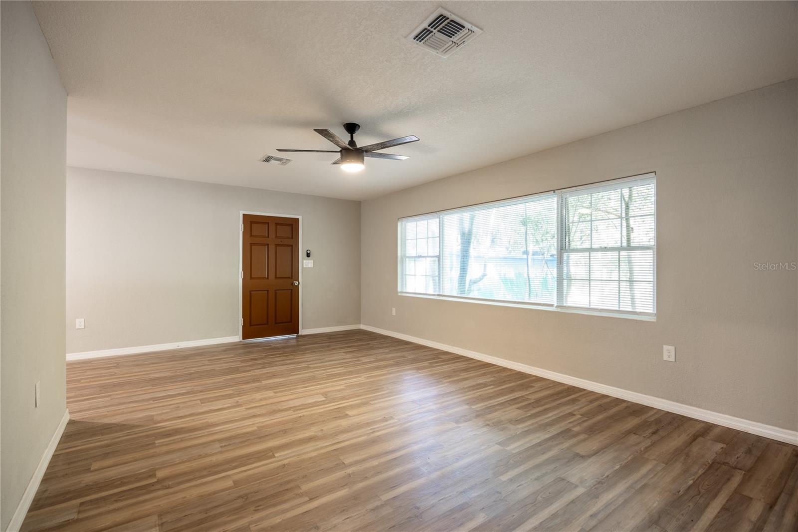 640 NW 36TH TER