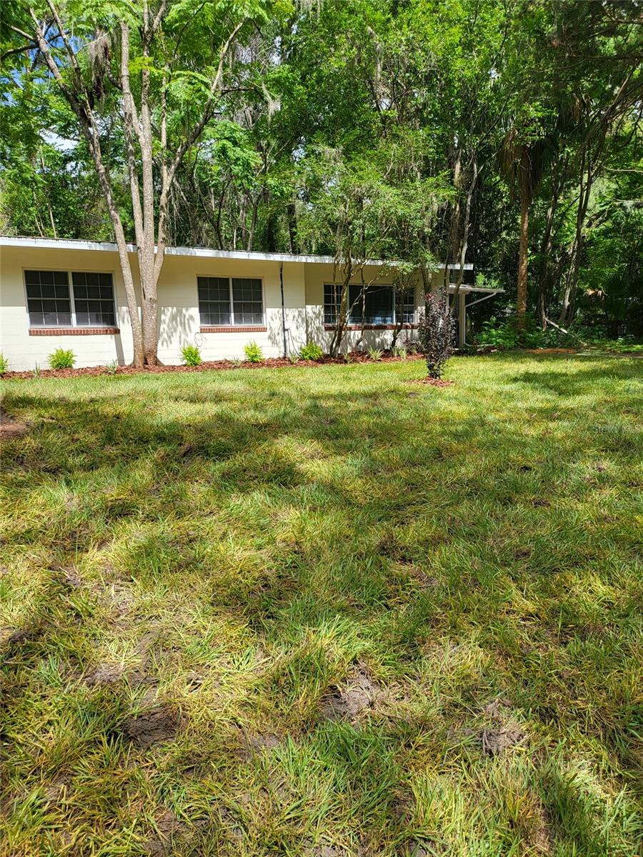 640 NW 36TH TER