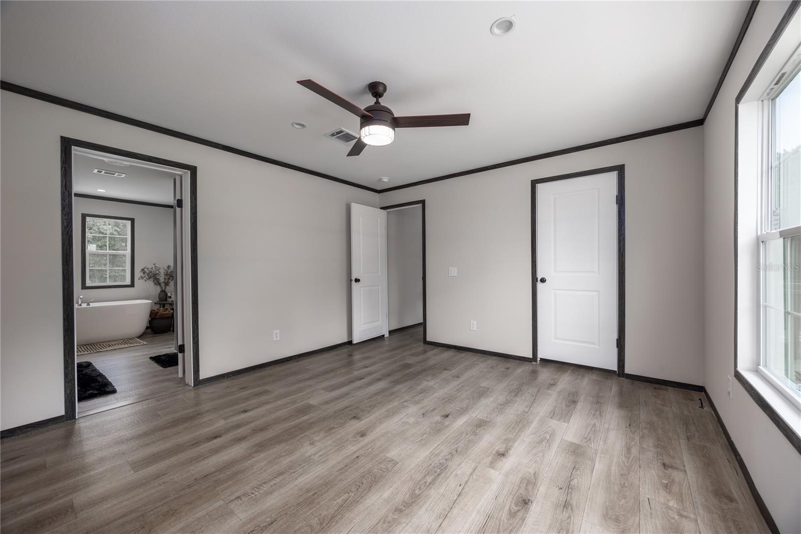 549 SW HAWAII TER
