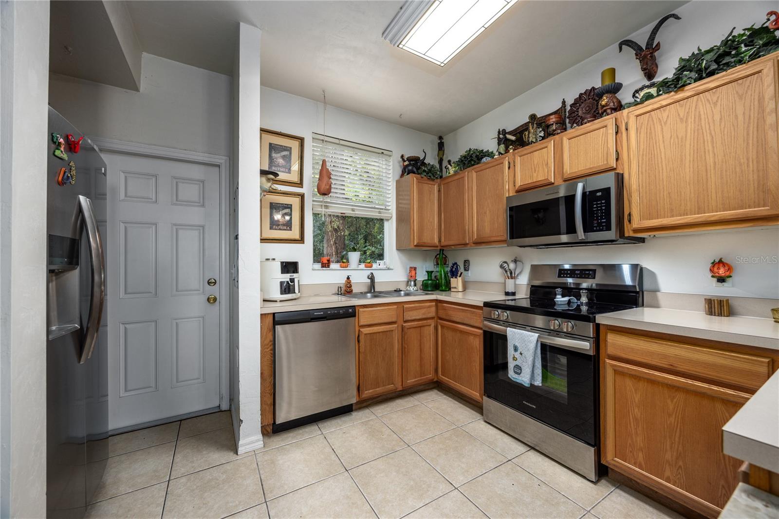 4415 SW 34TH ST #203