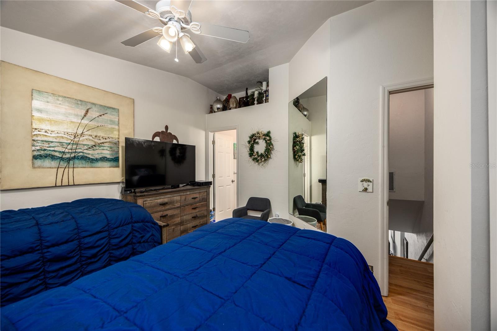 4415 SW 34TH ST #203