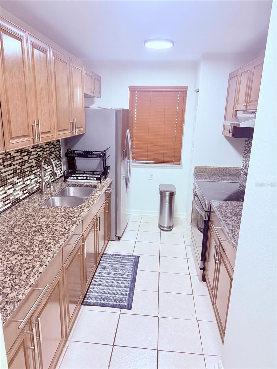 6519 W NEWBERRY RD #202