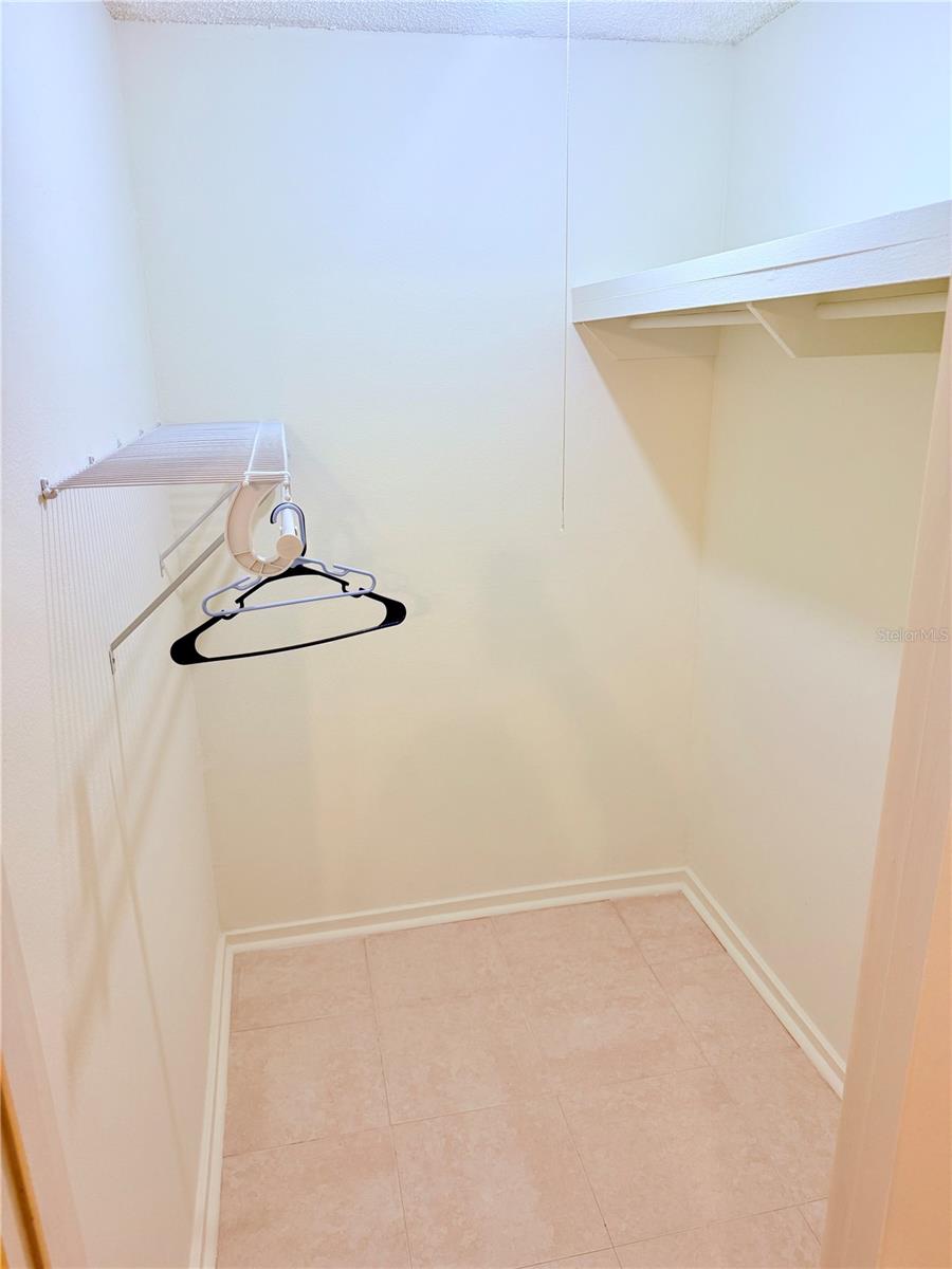 6519 W NEWBERRY RD #202