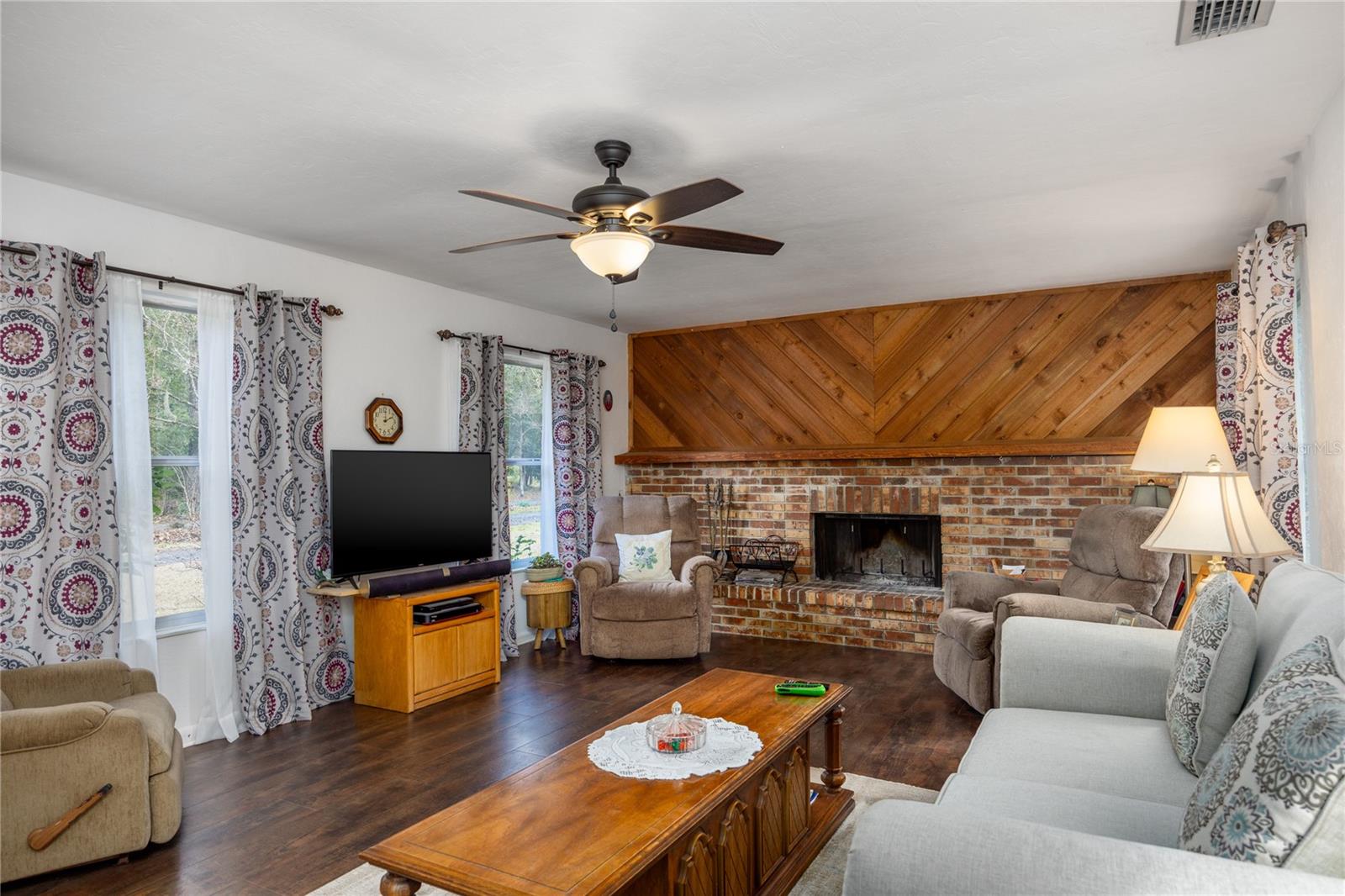 20710 NW COUNTY ROAD 2054