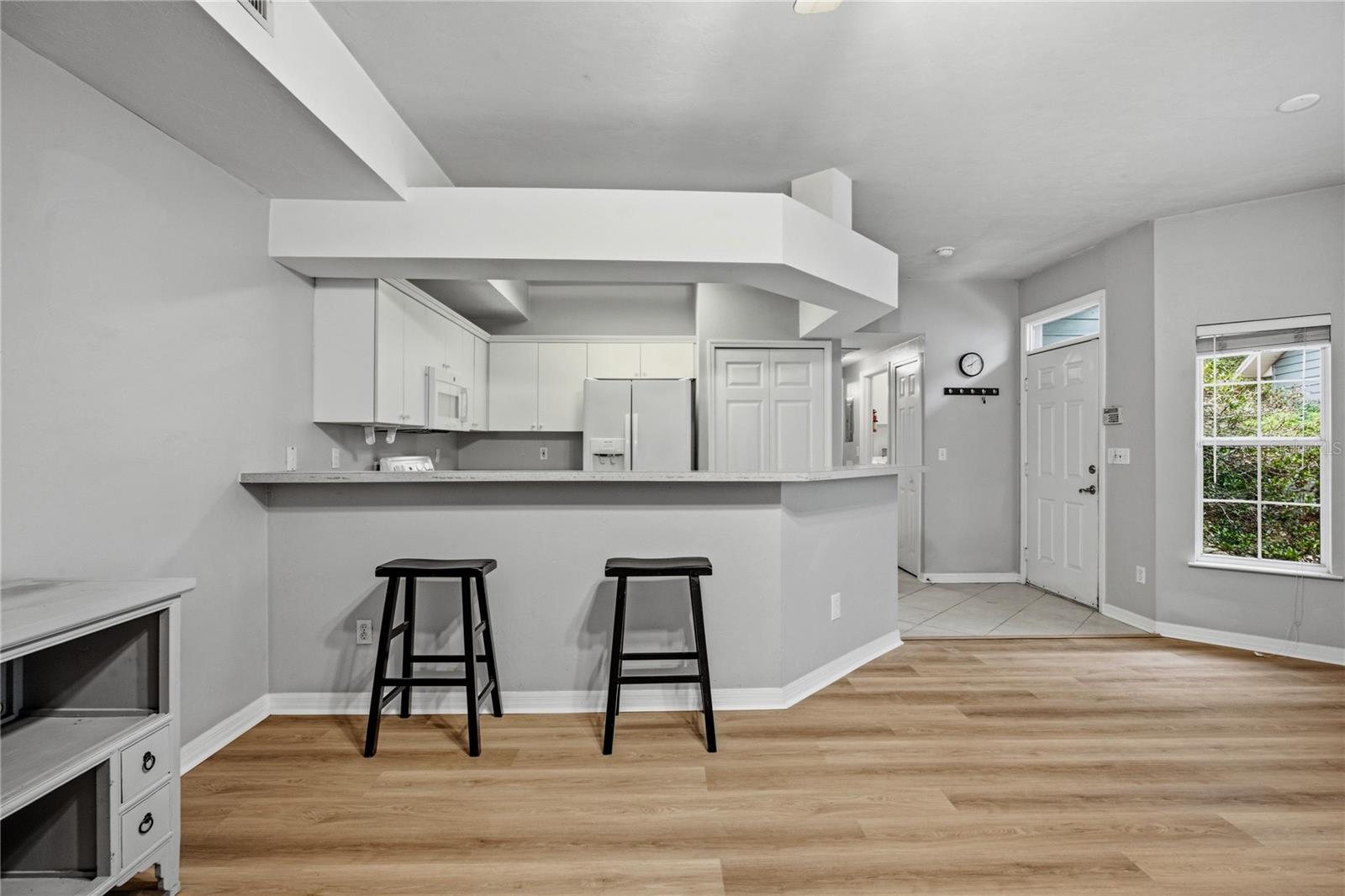 4945 NW 1ST PL