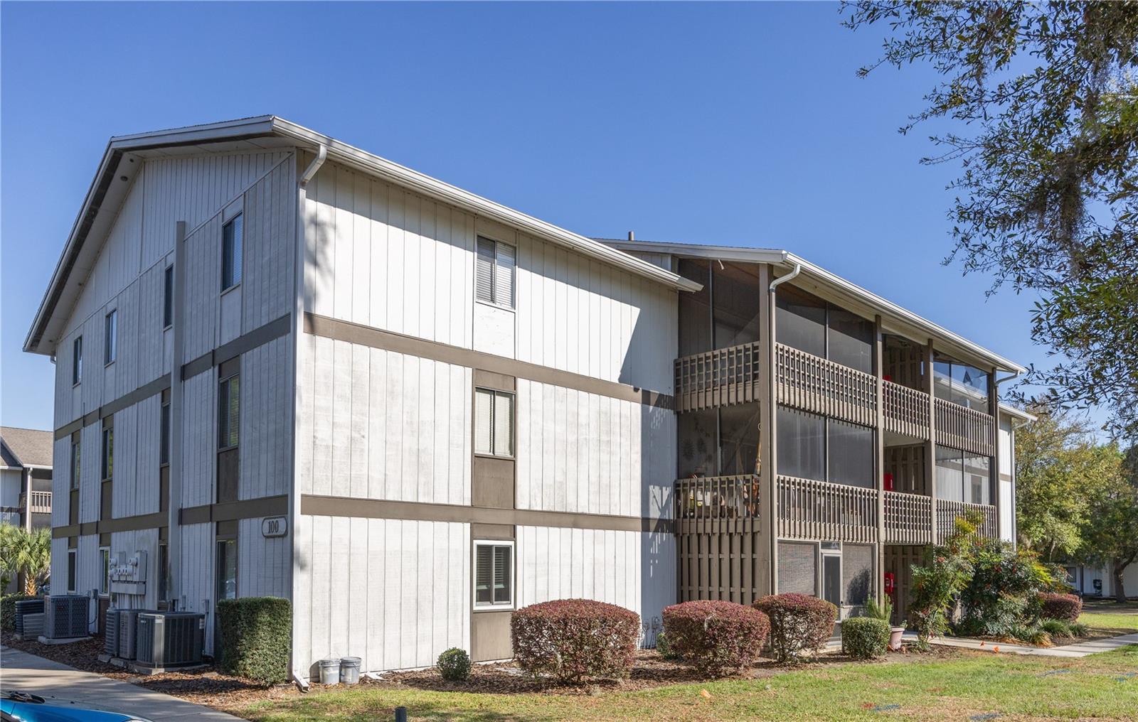 6519 W NEWBERRY RD #109