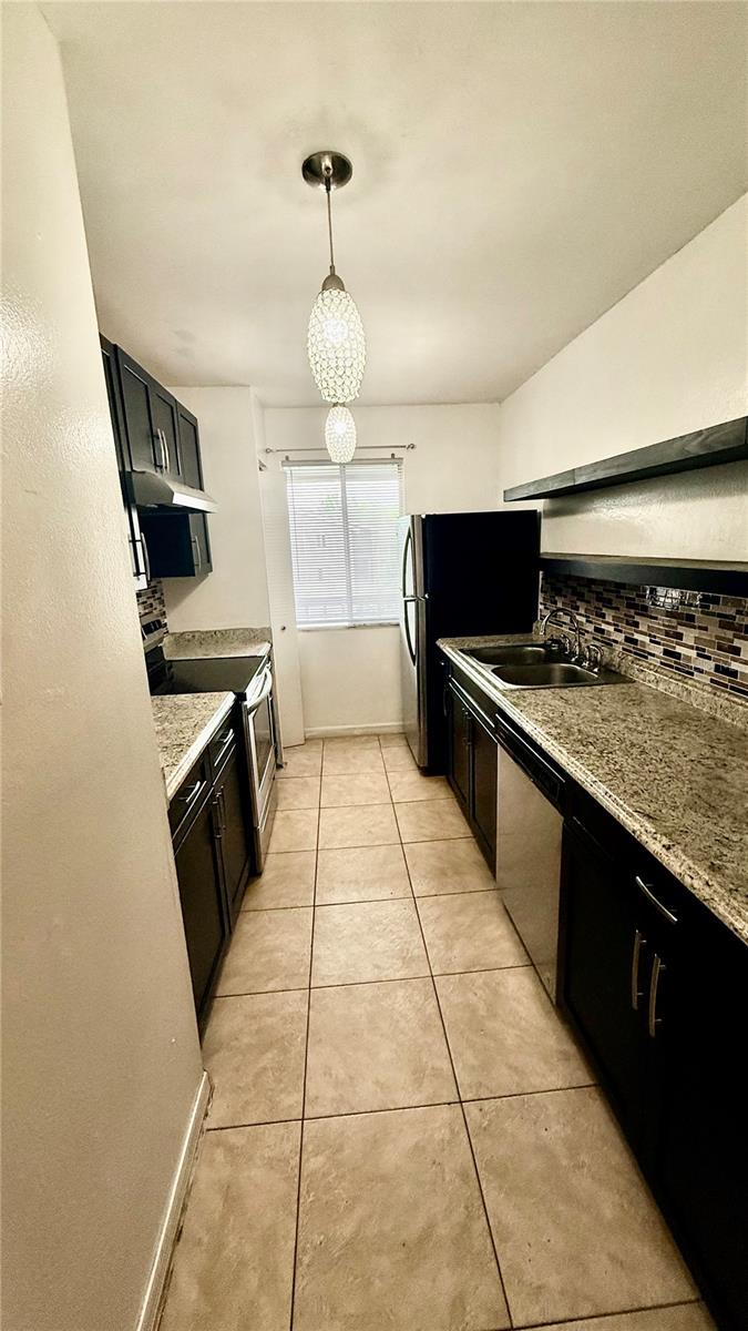 6519 W NEWBERRY RD #211