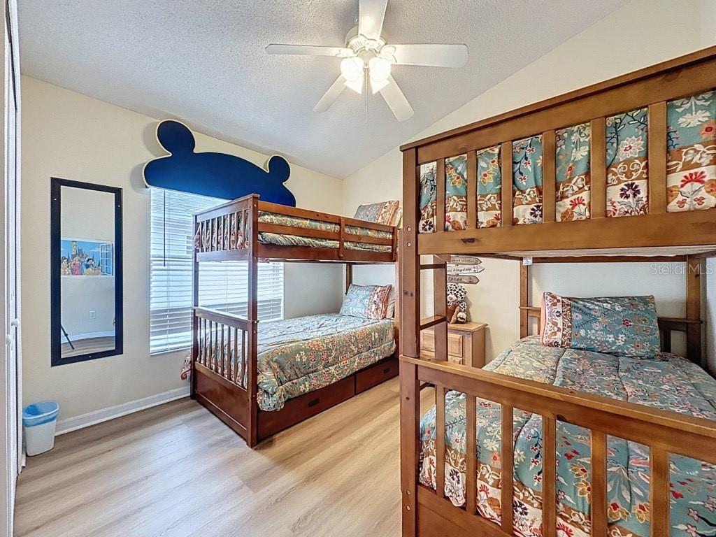 2615 SUMMER CREEK DR