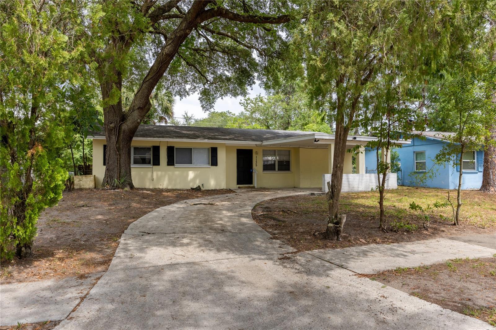 1135 NE 24TH TER