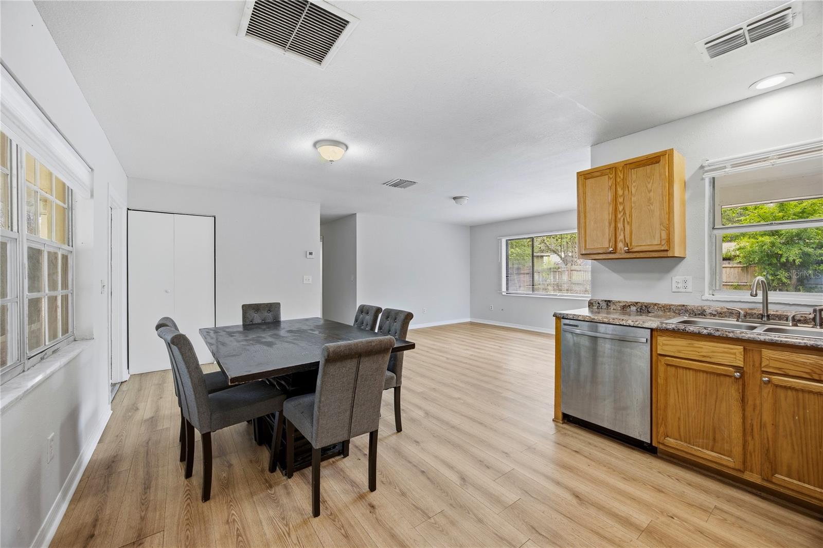 1135 NE 24TH TER