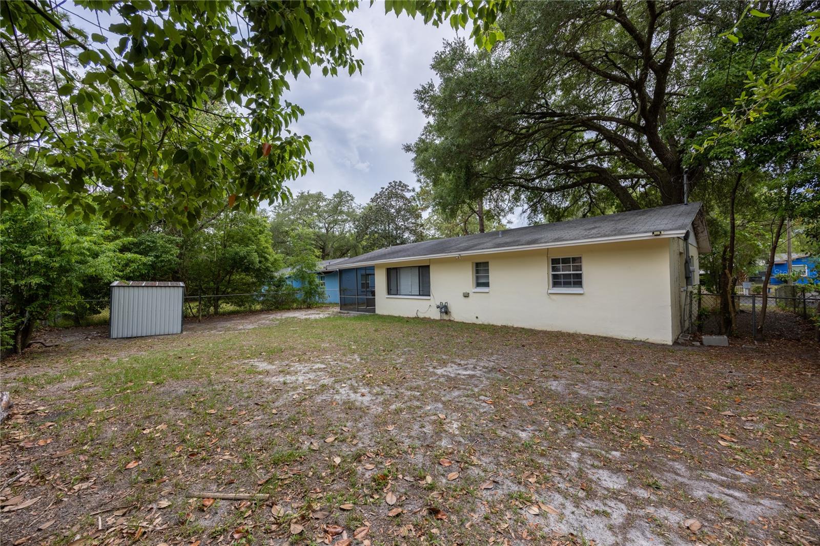1135 NE 24TH TER