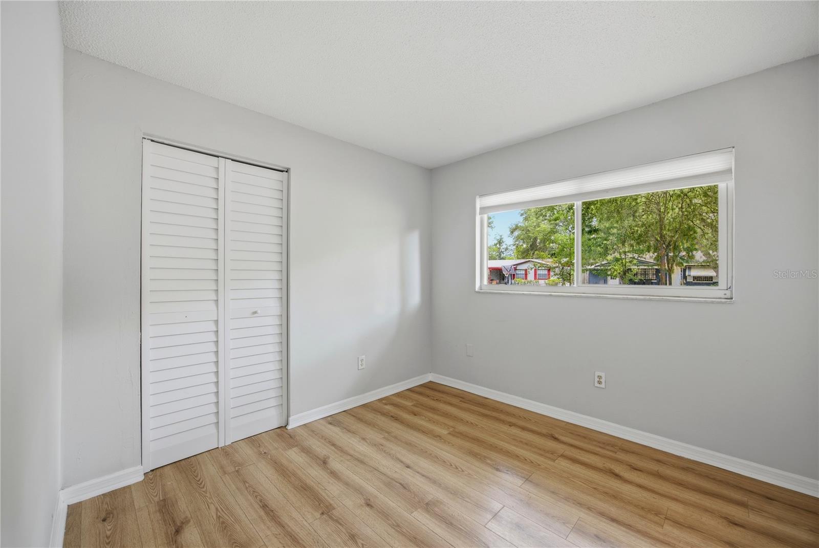 1135 NE 24TH TER