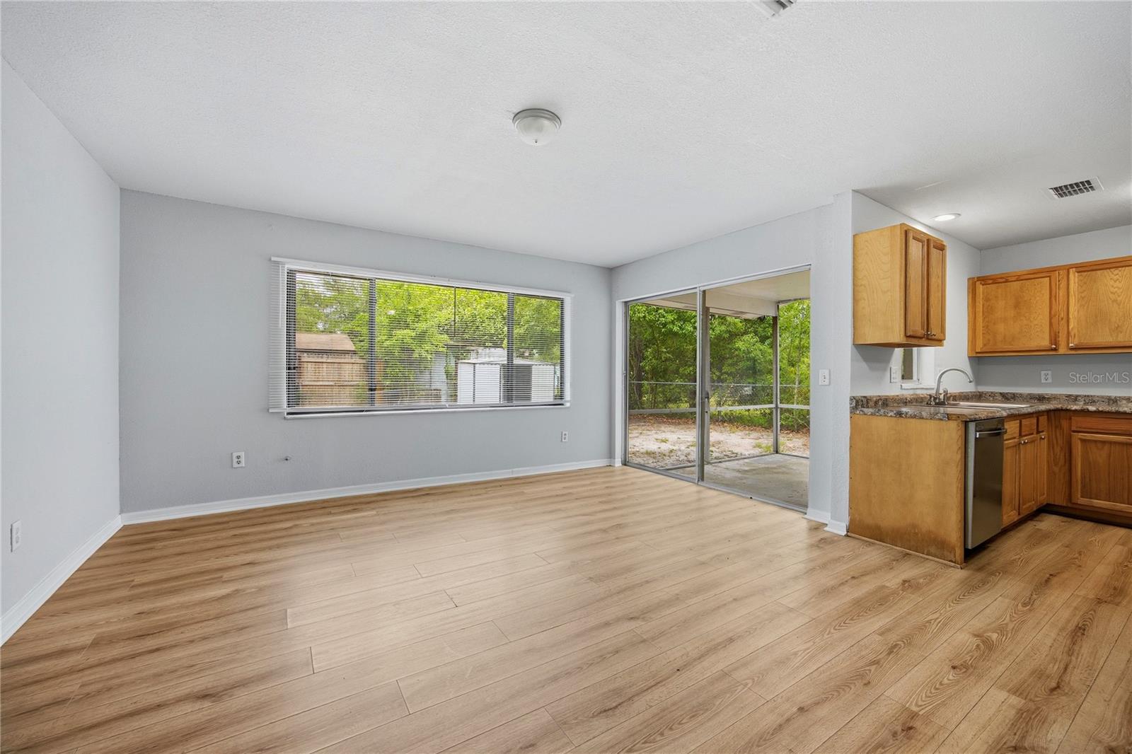 1135 NE 24TH TER