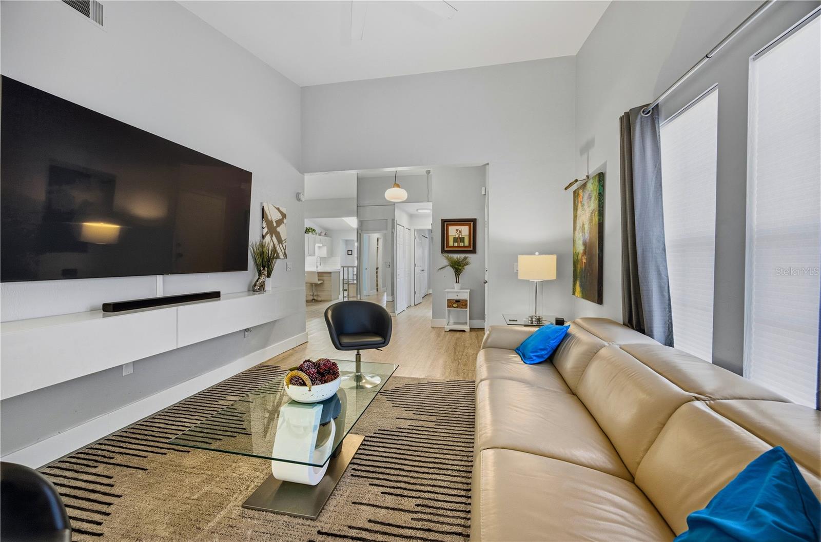 419 NW 50TH BLVD #805