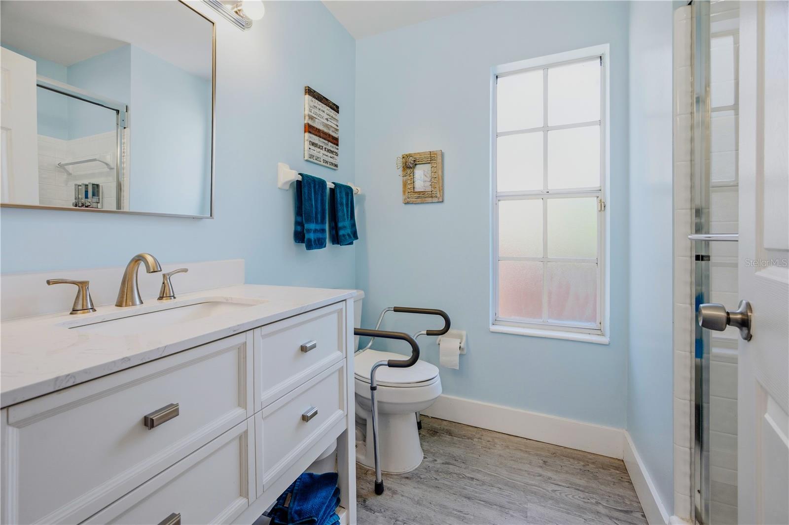 419 NW 50TH BLVD #805