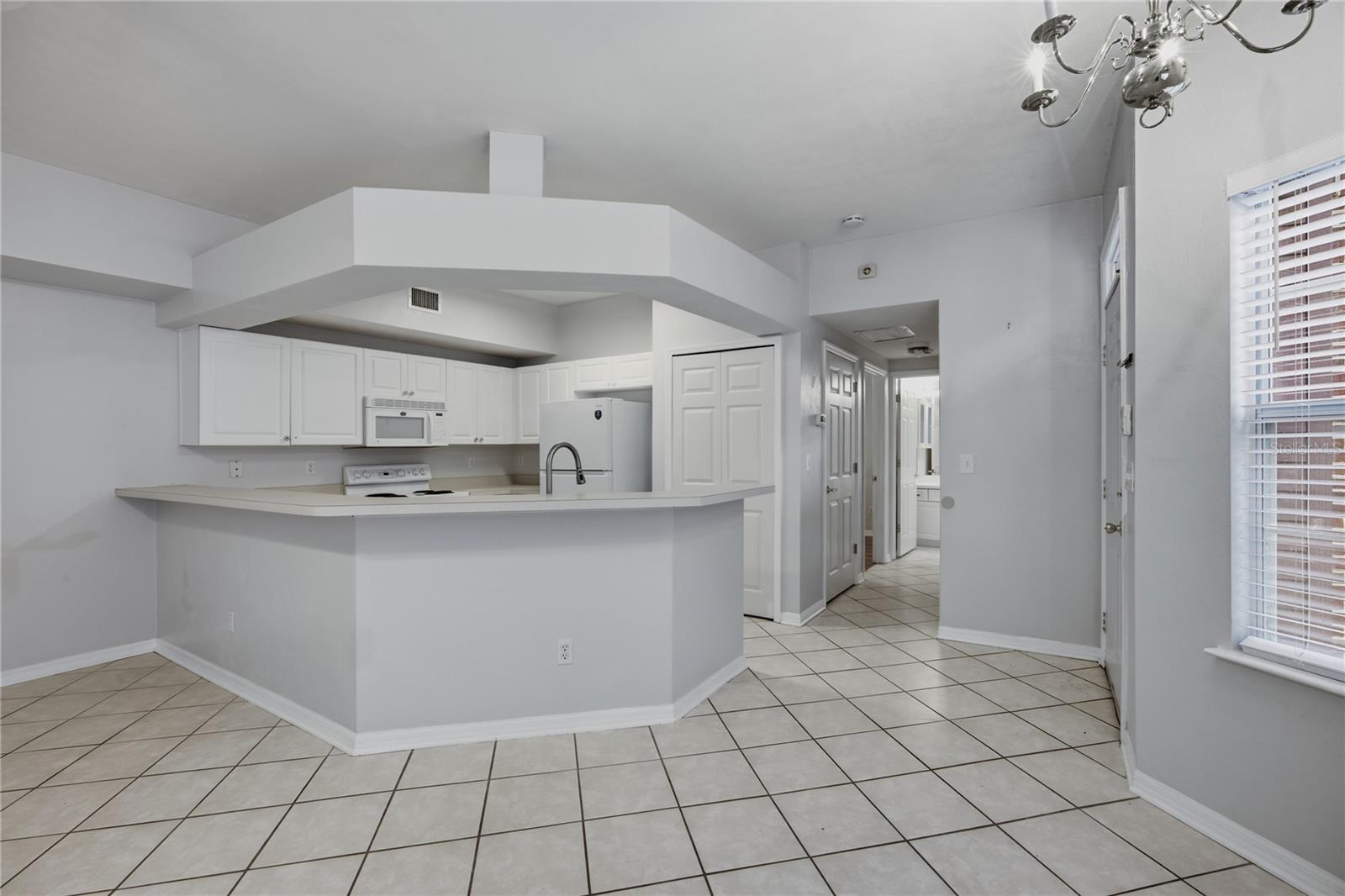 350 NW 50 BLVD #350